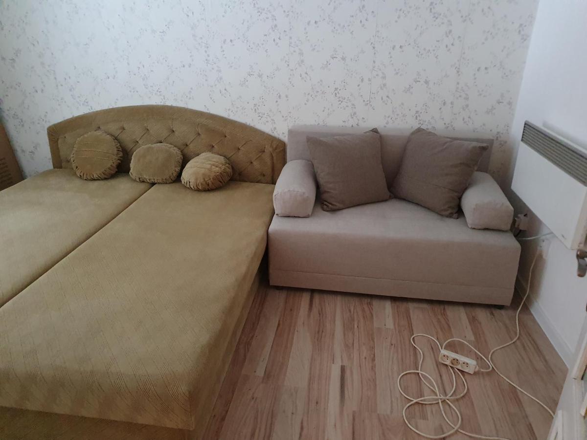 Horska Chata V Srdci Kremnickych Hor Банска-Бистрица Экстерьер фото